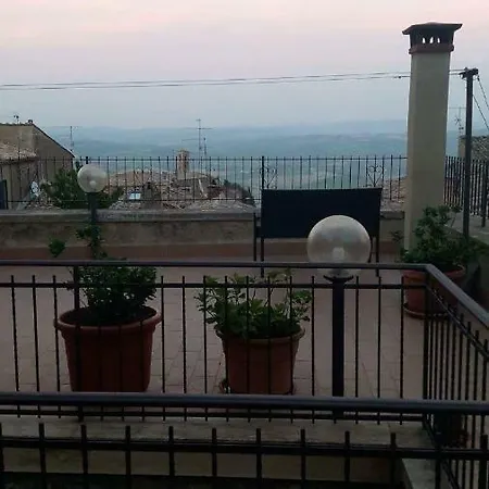 Montalcino...il Suo Panorama...le Sue Emozioni... Apartment